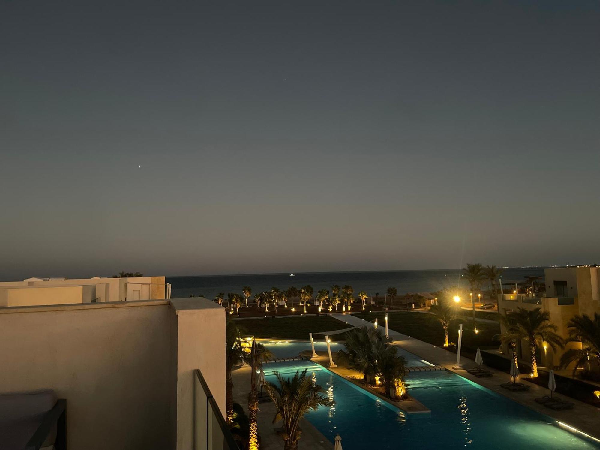 Ollystays Mangroovy Seaview 2Br Beach And Pool Free Access Hurghada Eksteriør bilde